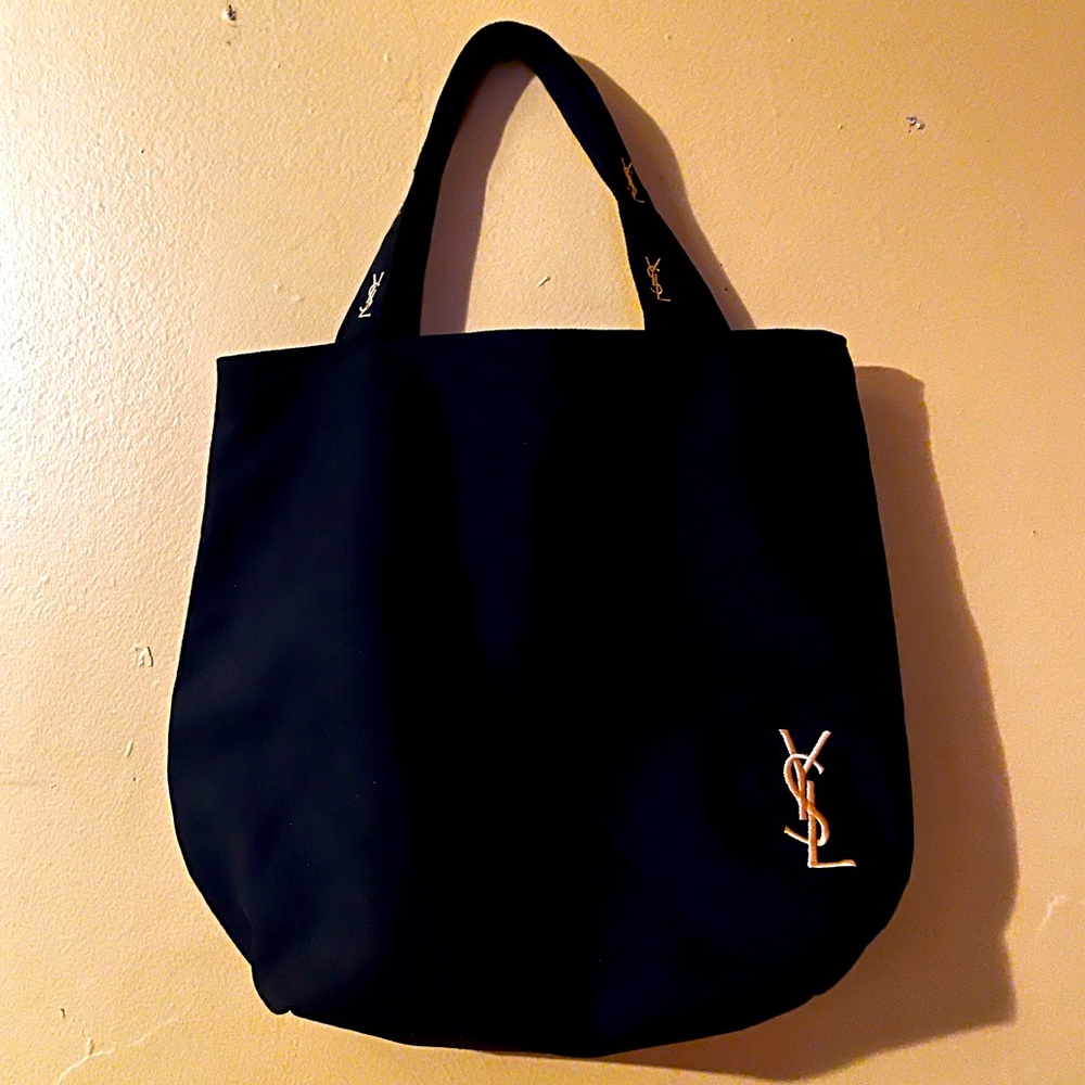 YSL tote *AUTHENTIC*